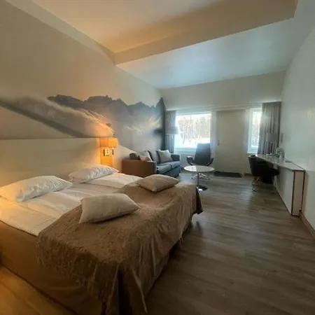 فندق Turisthotell أوبدال