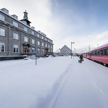 Turisthotell فندق 3*