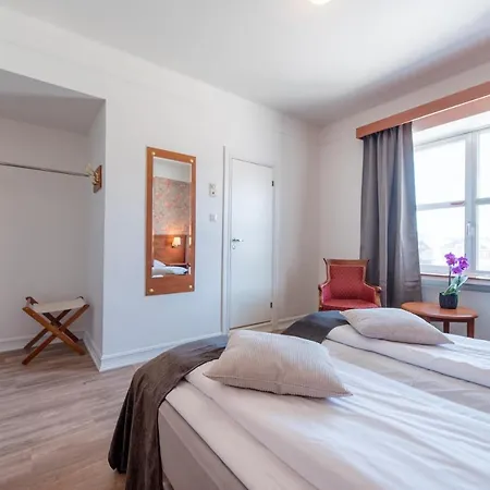 Turisthotell 3* أوبدال