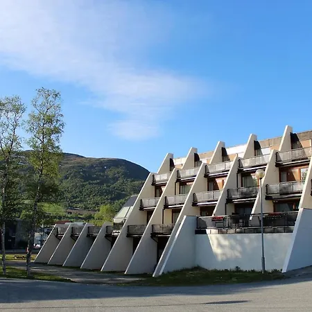 Turisthotell أوبدال